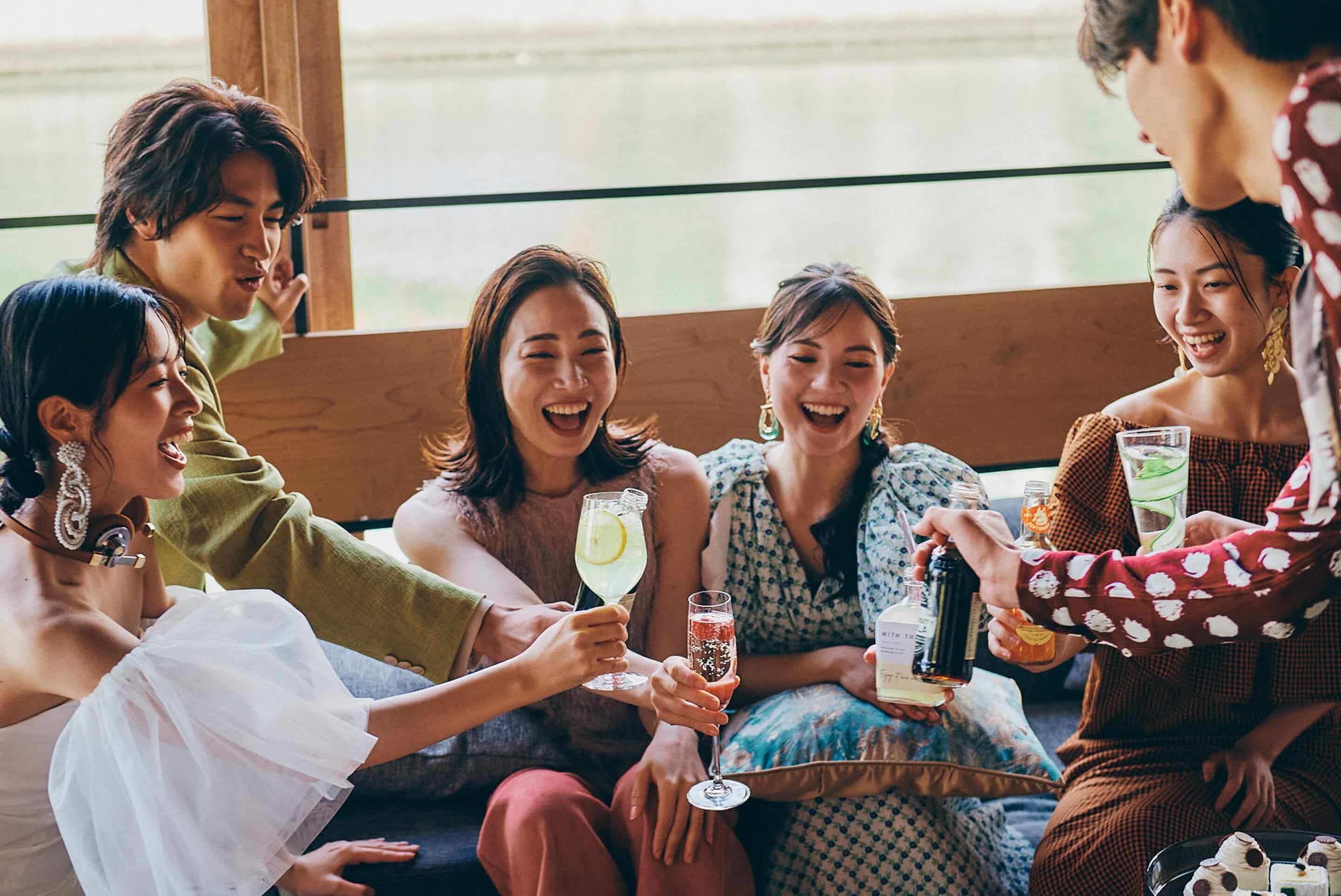 専用会場で乾杯