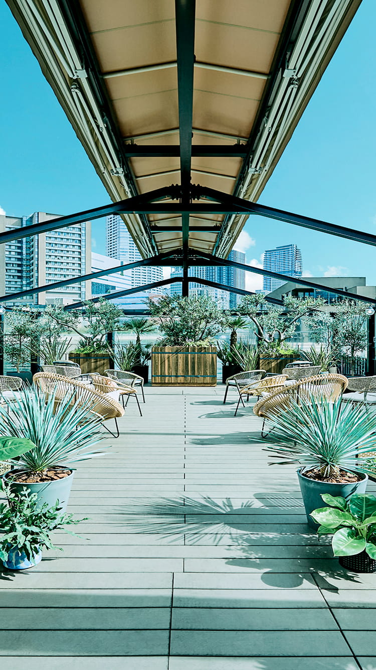 セレモニーを行う水上テラス