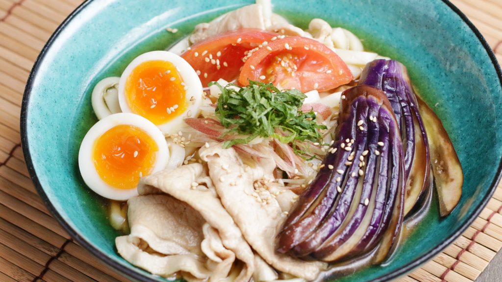 【Tasty Japan おすすめレシピ】蒸し暑い夏にさっぱり!焼きなす冷やしうどんのアイキャッチ